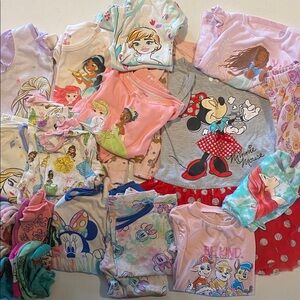 Disney Princesses Minnie Mouse Girls 5T Bundle Kids Pajamas Shirts Dress Socks